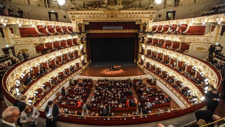 "Con Verdi e un pubblico giovane abbiamo restituito il Petruzzelli a Bari. E oggi è un teatro vivo"