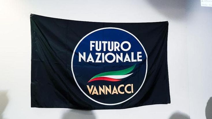 “L’aborto non è un diritto, mutuo tricolore, basta gay in tv”: ecco il programma di Vannacci