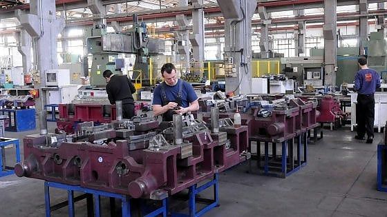 Lavoro, aumentano i lcenziamenti: nel 2016 quasi 900mila, +5,7%