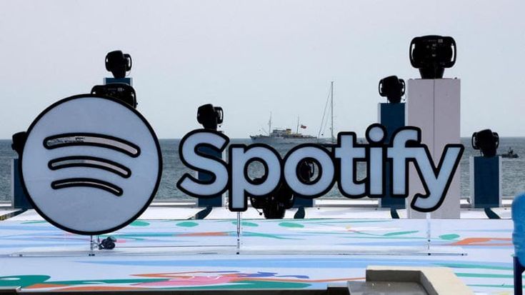Spotify alza il velo sulle royalties pagate agli artisti italiani: 126 milioni nel 2023