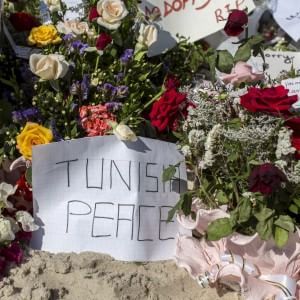 Strage in Tunisia, arrestato gruppo di complici. Mille agenti nei resort