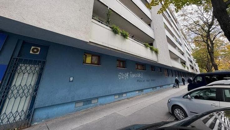 La morte dell’hostess a Vienna. Il padre del giovane indagato: “Elio travolto dall’odio”