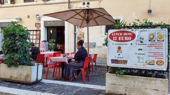 La camorra cucina male. E la rete lo sa