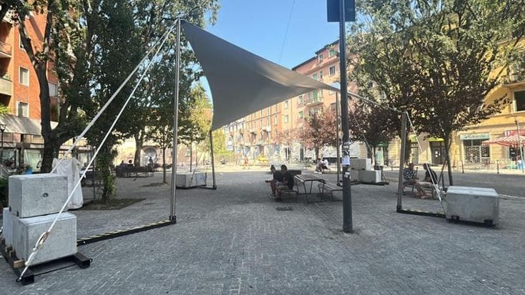 Gli otto punti di sosta sotto l’ombra delle vele contro le isole di calore: la mappa