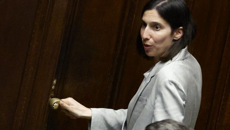 Schlein convoca gli europarlamentari Pd: no al cambio del nome per i socialisti europei