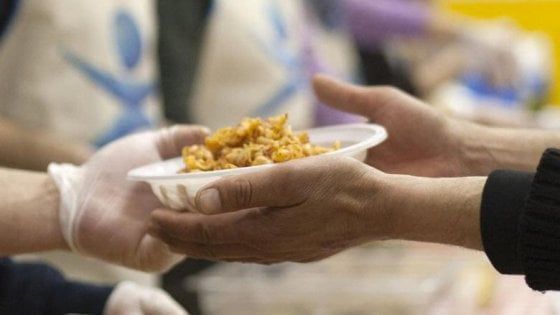 A Roma rivive l'antica asta del pesce della vigilia di Natale 