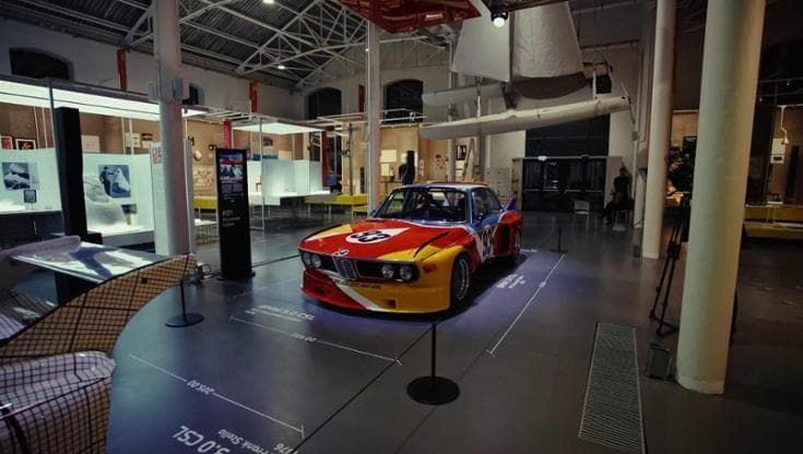 Bmw Art car al Museo del design di Milano