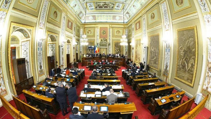 L’Assemblea regionale approva la “manovrina”: fondi per imprese, Ast, Comuni, agricoltori