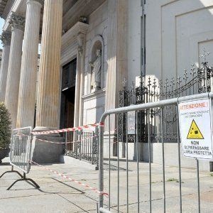 Torino, Nosiglia: "Il 19 giugno raccogliamo fondi per salvare la Consolata"