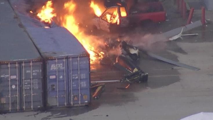 Los Angeles, elicottero della Nbc si schianta mentre riprende un incidente: tre morti