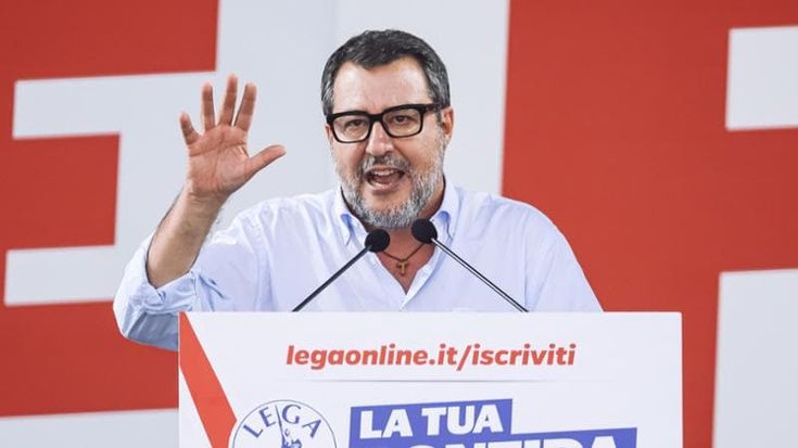 Extraprofitti delle banche, la Lega: “Un contributo da 5 miliardi”. E Forza Italia insorge