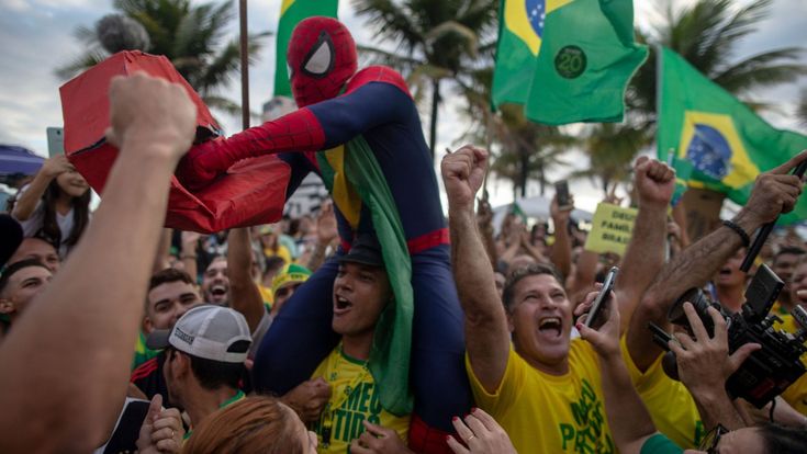 Il Brasile sceglie l’Uomo Nero, è Bolsonaro il nuovo presidente