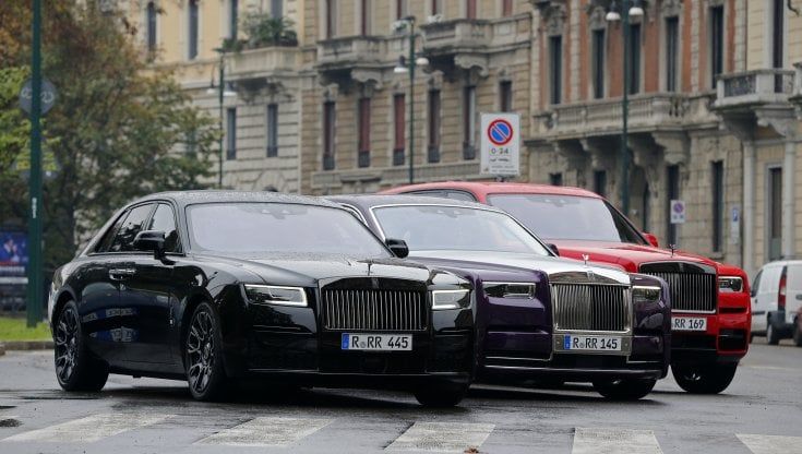 Aspettando la Rolls elettrica: Ghost, Phantom e il Suv Cullinan fanno sognare