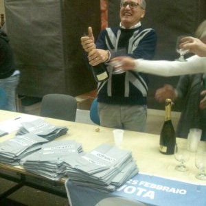 Castellammare, si dimettono tredici consiglieri comunali. Si torna al voto