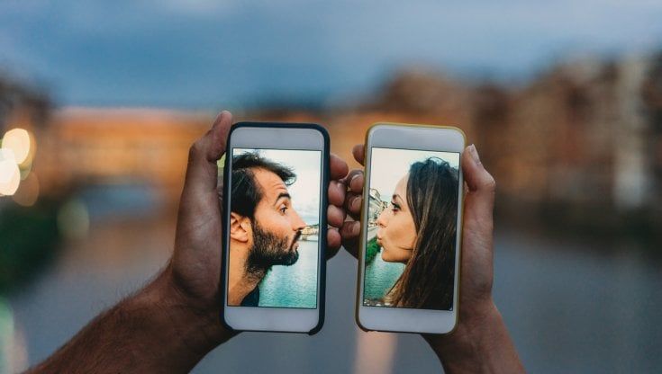 Misure anti-Covid: come accorciare le distanze senza muoversi