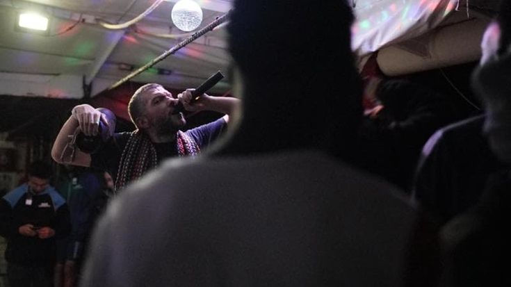 Migranti, il rapper Kento sulla nave ong: “Gli artisti non ignorino più il dramma del nostro tempo”