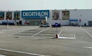 Scontro Decathlon-Comune<br />per l'apertura di un negozio