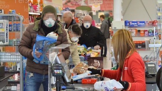 Le direttive non cambiano: spesa alimentare solo nel comune di residenza 