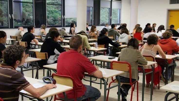 Il paradosso di 400 insegnanti, “Scadono” dopo 2 anni in graduatoria