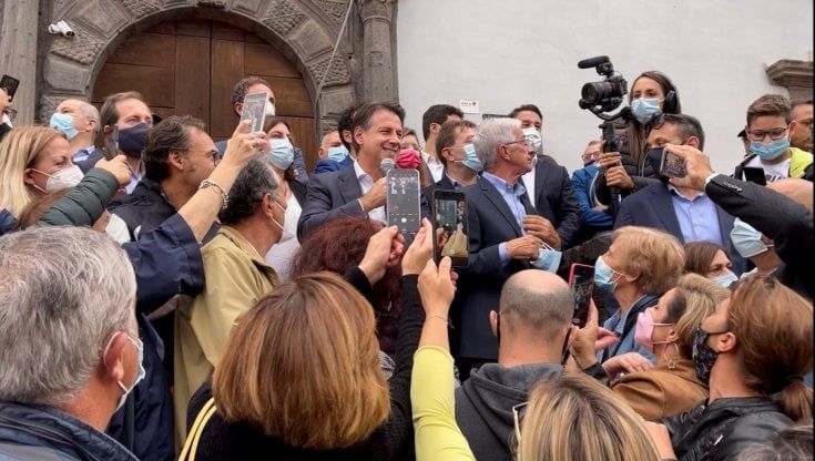 I Cinquestelle a un passo dal big bang litigano per trovare il capo