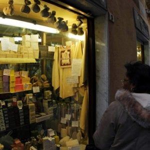 Studi di settore, commercianti i più "poveri":  22.500 euro di reddito medio