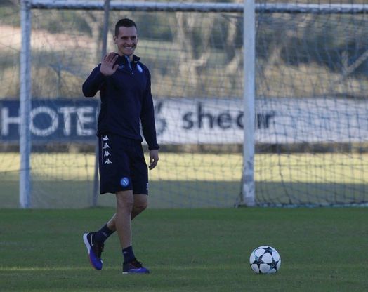 Milik si allena a Castel Volturno: corsa contro il tempo per tornare in campo