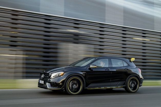 Mercedes GLA 45 4MATIC AMG Yellow Night Edition