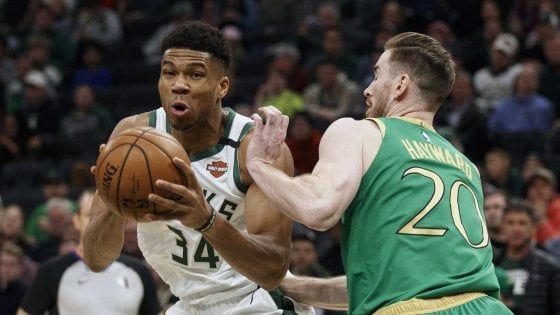 Basket Nba: Milwaukee stende Boston, New Orleans ferma la corsa di Utah