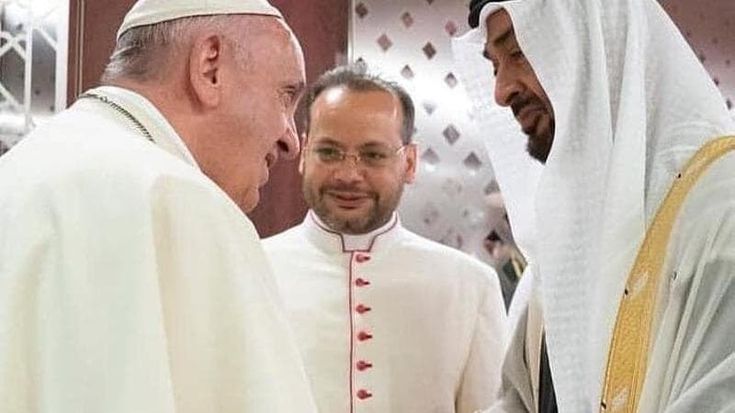 L’ex segretario del Papa: “È stato come un padre, ma che fatica provare a contraddirlo”