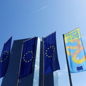 Mancate tutele ai precari nella Pa, l'Ue mette in mora l'Italia