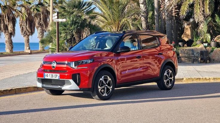 Ibrida, elettrica e anche a sette posti: la nuova Citroën C3 Aircross fa la rivoluzione