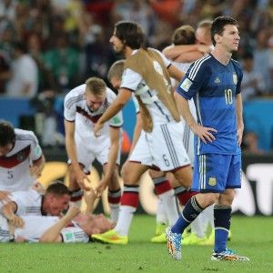 Argentina, Mascherano difende Messi: ''In finale grazie a lui''