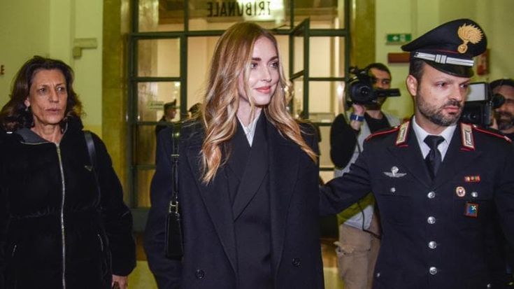 Pandoro gate, la difesa chiede l’assoluzione per Chiara Ferragni