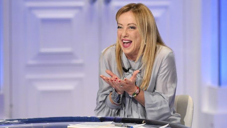 Presidenzialismo, Letta contro la destra: “Non si tocca il cuore della Carta”