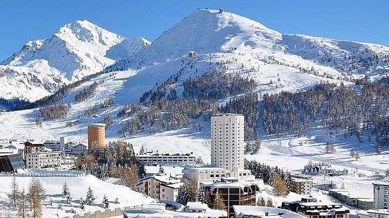 Sestriere, addio alla pista Sises: “Non riusciamo più a batterla e lo skilift è fuori norma” 