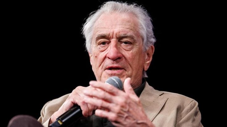 De Niro: “Trump è un bullo, l’America deve fermarlo come fece con McCarthy”