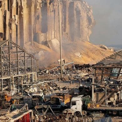 Esplosioni a Beirut, le ipotesi e gli scenari. Caferri: "La tragedia di un paese già in ginocchio"