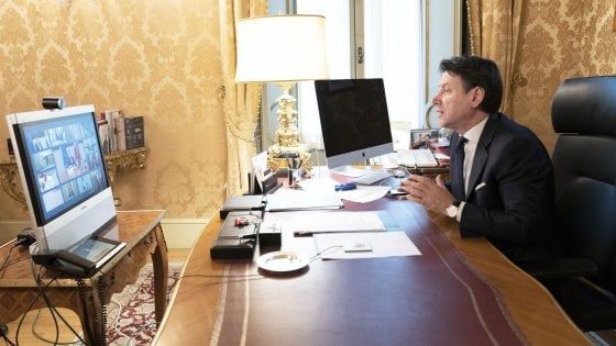 Conte propone ai leader Ue 'coronavirus bond': "Se divisi saremo esposti ai mercati"