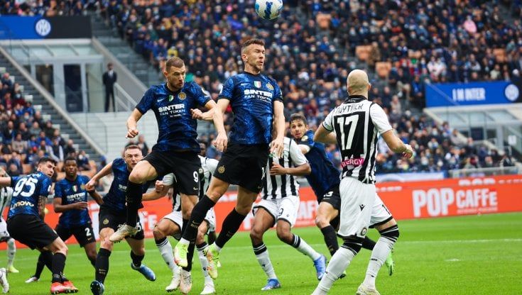 Le pagelle di Inter-Udinese: Barella indemoniato, Skriniar perfetto. Becão non regge l'urto