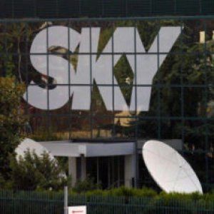 Firmato l'accordo con Sky: Rai 4 sul tasto 104