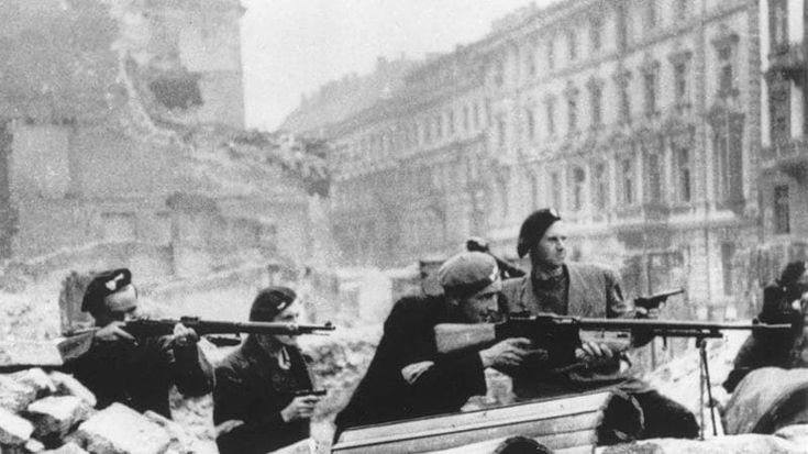 Paolo Rumiz: “Cara Polonia, pensaci tu a salvare l’onore della nostra Europa”
