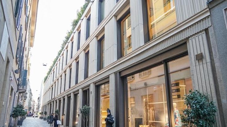 Milano, quei palazzi venduti a prezzi stellari sul mercato del lusso che non conosce crisi