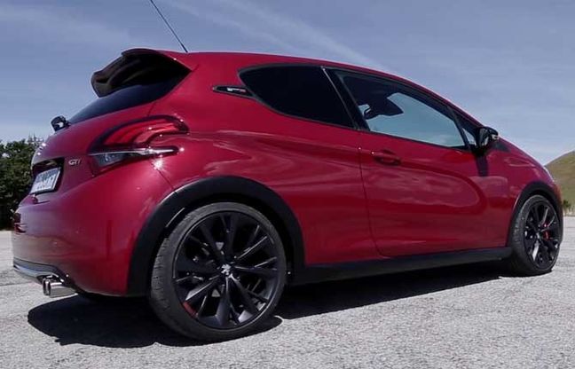 208 GTi by Peugeot Sport, Dna racing