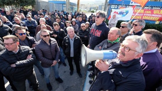 Alta tensione al tavolo sull'ex Fiat di Termini: poi l'accordo sulla cassa integrazione 