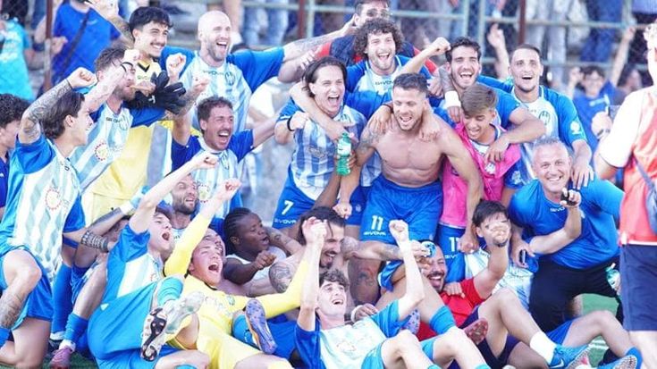 Dal fallimento alla promozione, l’Akragas festeggia l’Eccellenza