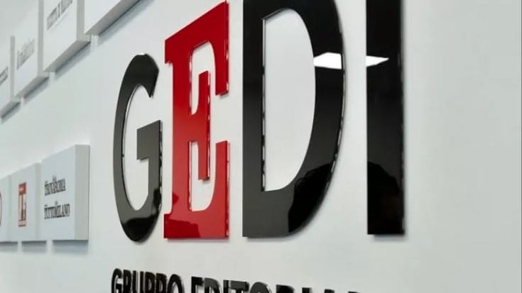Vendita di Gedi, l’ambasciata russa contro Repubblica e Stampa: “Tornino al vero giornalismo”