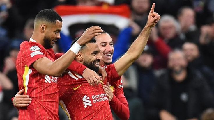 Liverpool-Bologna 2-0: applausi ai rossoblù ma i gol li fanno Mac Allister e Salah