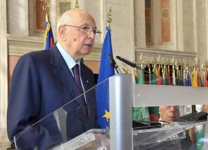 Emilia sconvolta dal sisma, Napolitano:<br />"Nessuno deve sentirsi abbandonato"
