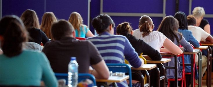 Rivoluzione a Maturità e licenza media, laurea per gli asili, sostegno ai disabili: le novità per la scuola