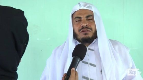 Bari, truffa sulle certificazioni Halal: indagato l'imam di Bari e presidente della comunità islamica di Puglia